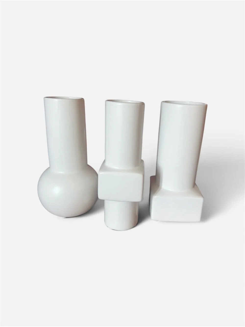 Port 68 Deco White Porcelain Vases – Set of 3